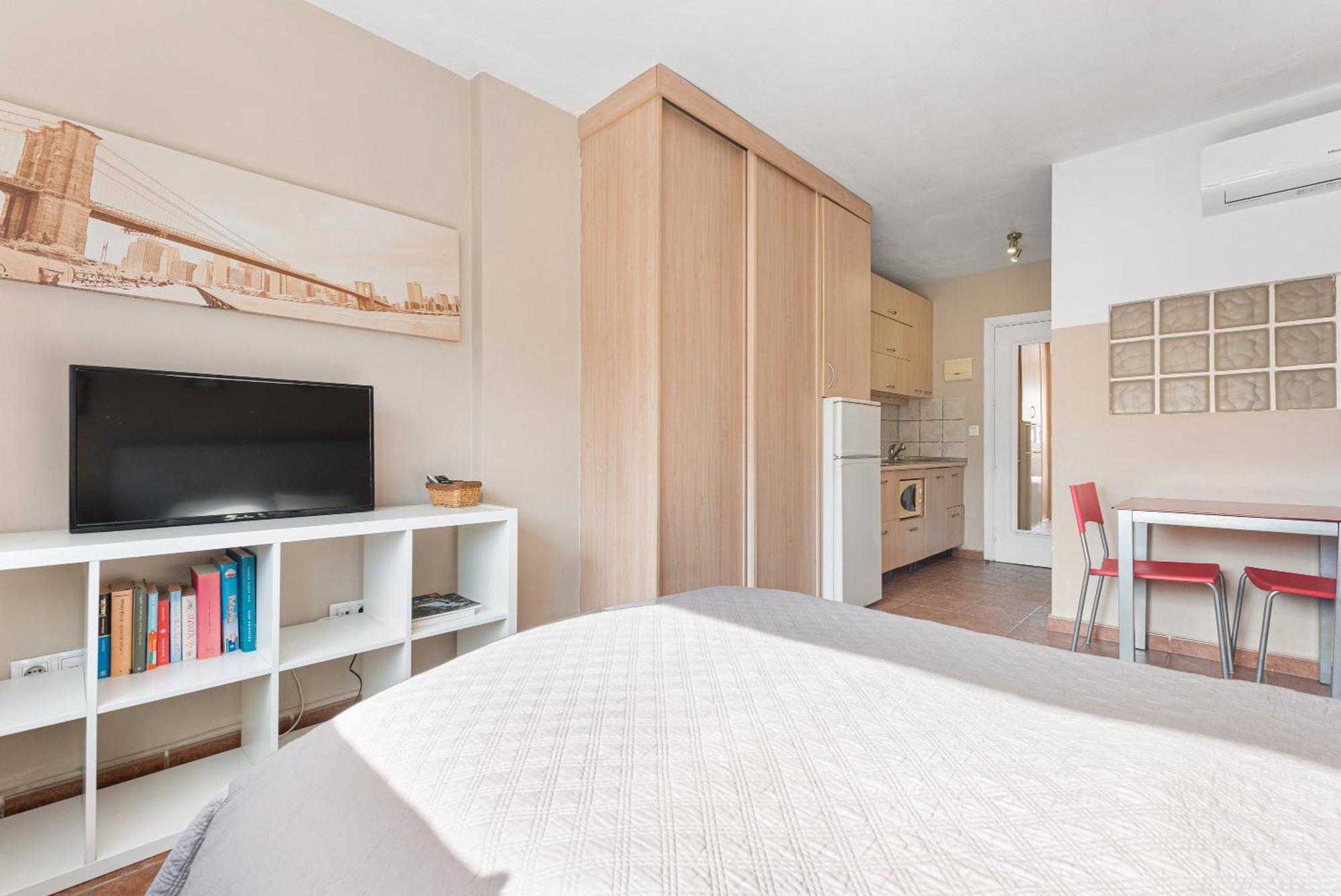 Acogedor Estudio En Pedregalejo Junto Al Mar Málaga Exteriör bild