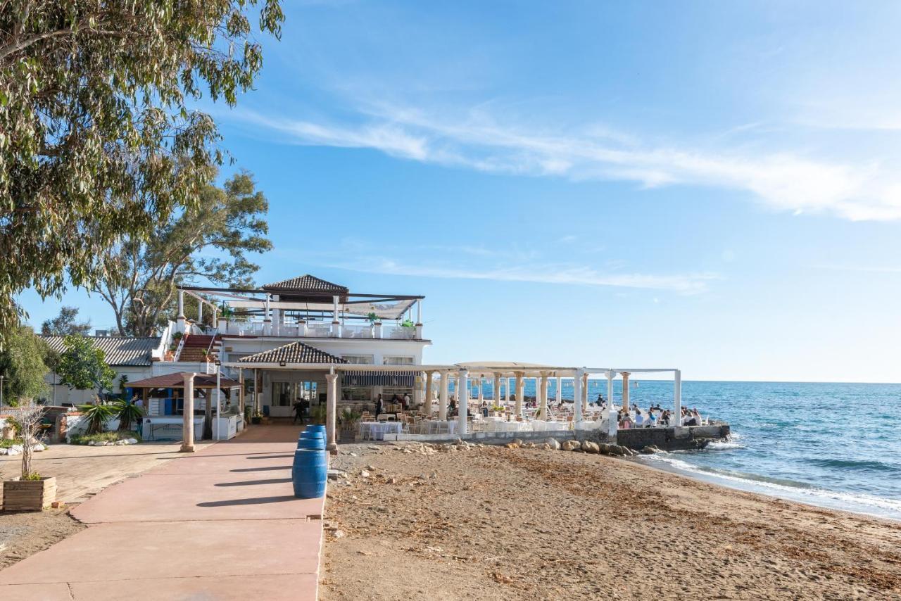 Acogedor Estudio En Pedregalejo Junto Al Mar Málaga Exteriör bild